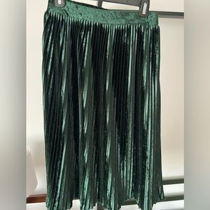Zara velvet skirt, size Small